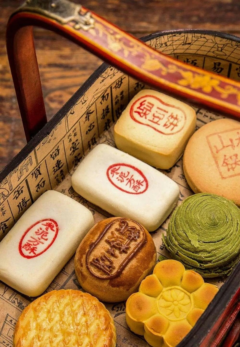 中式点心没落?蜜蜂牌提醒您饮食文化要寻根,不能忘了月饼 中式点心没落?蜜蜂牌提醒您饮食文化要寻根,不能忘了月饼